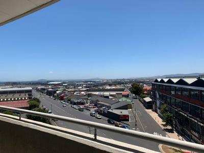 Apartment / Flat For Rent in Salt River, Cape Town