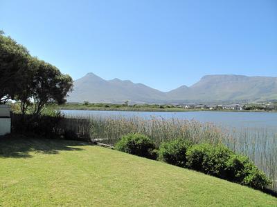 House For Rent in Lake Michelle Security And Eco Estate, Noordhoek