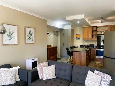 Apartment / Flat For Rent in Cape Town City Centre, Cape Town