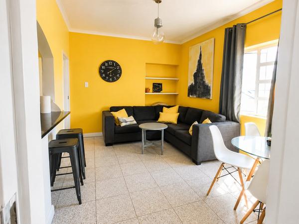 Apartment / Flat For Rent in Zonnebloem, Cape Town